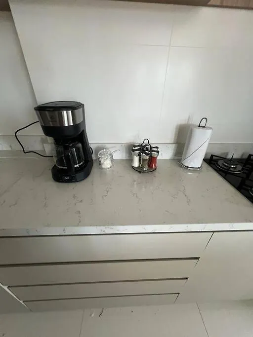 Apto Em Porto Belo Sc 2 Suites Para 7 Pessoas 0*,  Brezilya